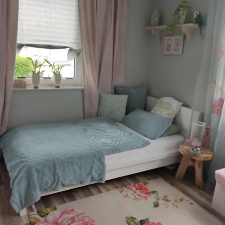 Gemuetliches Einzelzimmer Von Privat, Frisch Renoviert Brake (Bielefeld)