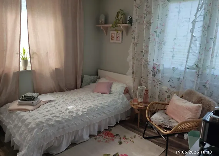 Gemuetliches Einzelzimmer Von Privat, Frisch Renoviert *